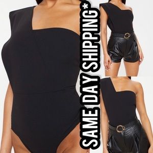 Pretty Little Thing Black One Shoulder Bodysuit